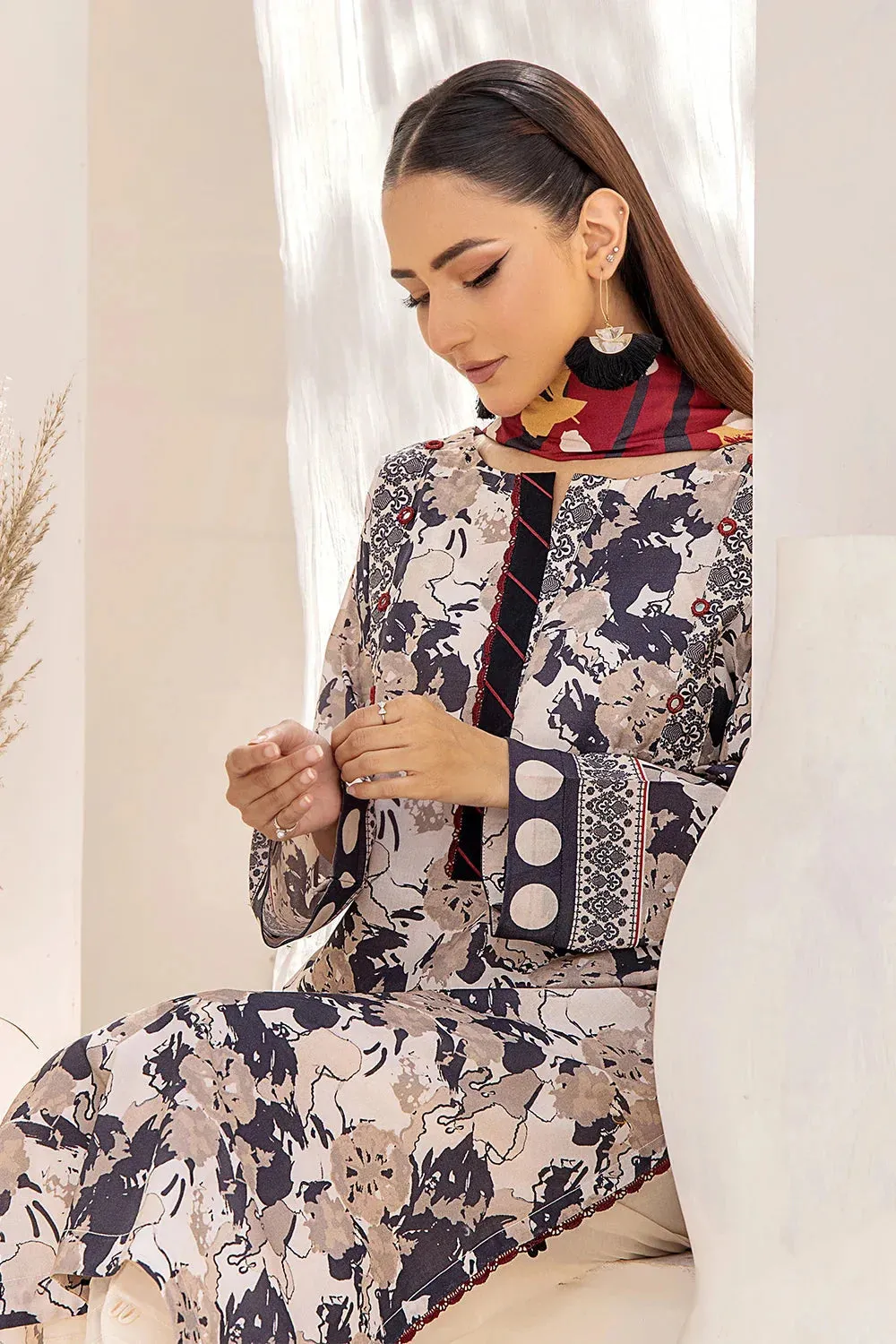 2PC Unstitched Printed Lawn Shirt and Dupatta KSD-2480