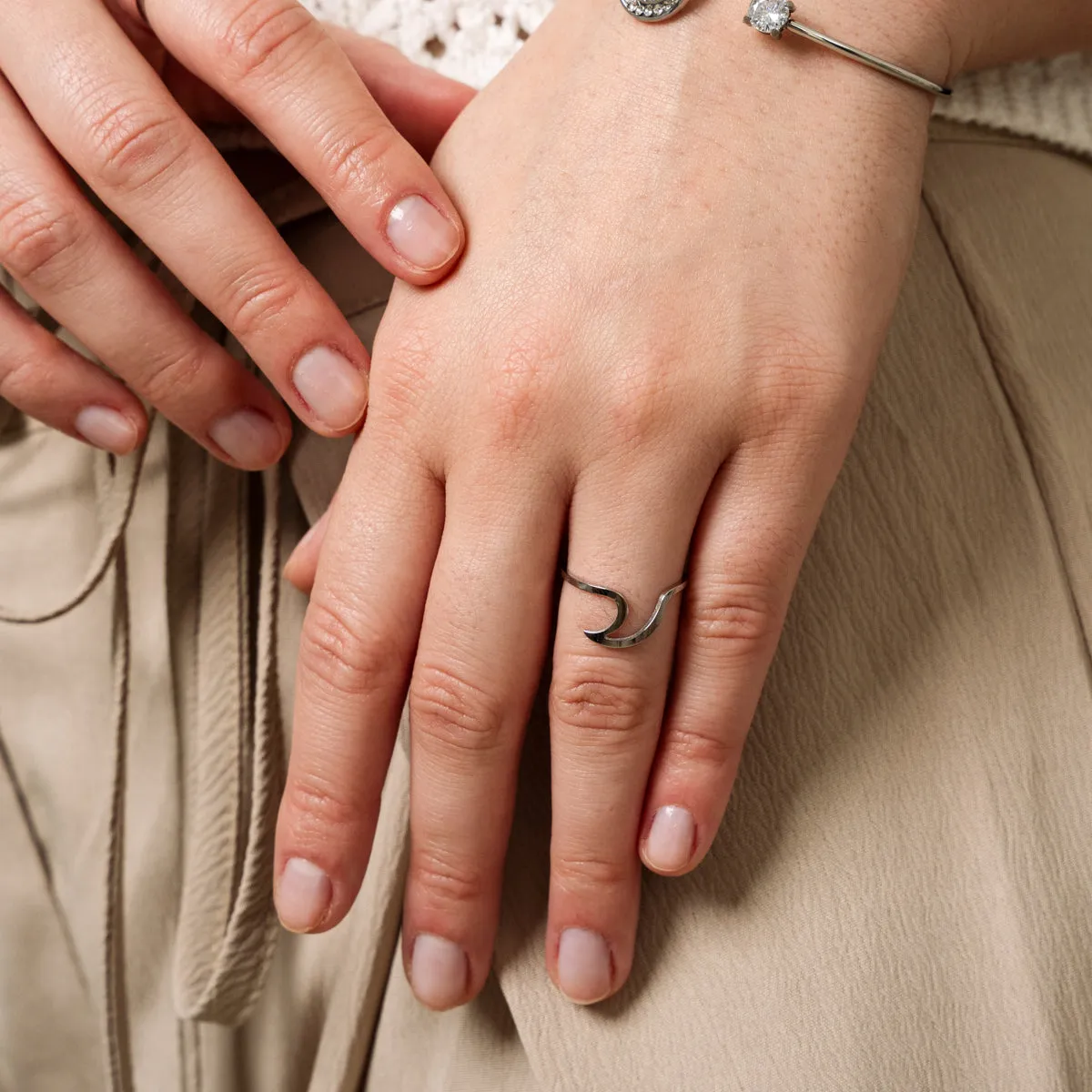 Adjustable Minimal Wave Ring - Silver