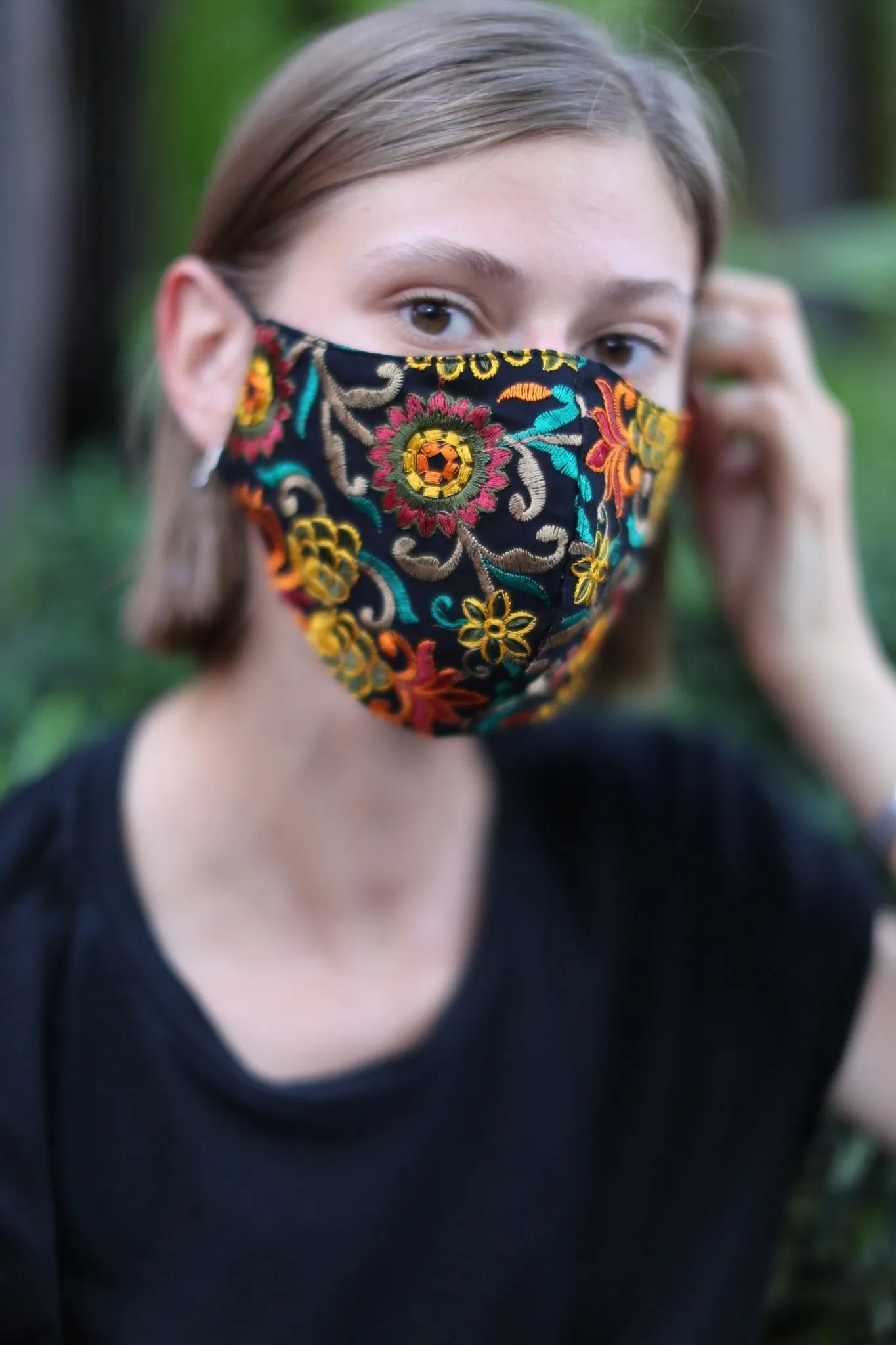 CHIFFON EMBROIDERED FACE MASK MARLA