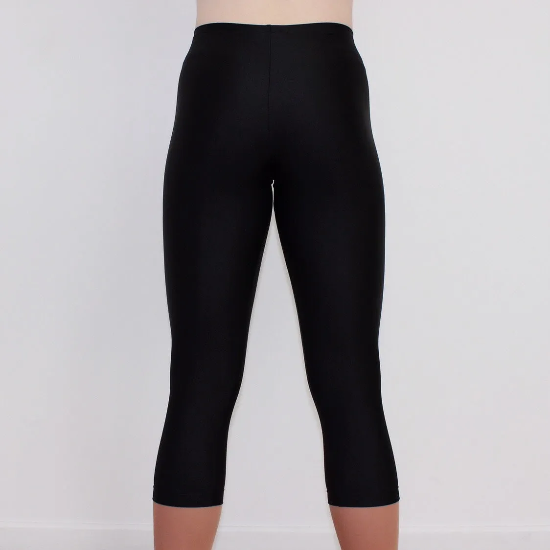 Ditto Dancewear Adult's 3/4 Leggings*