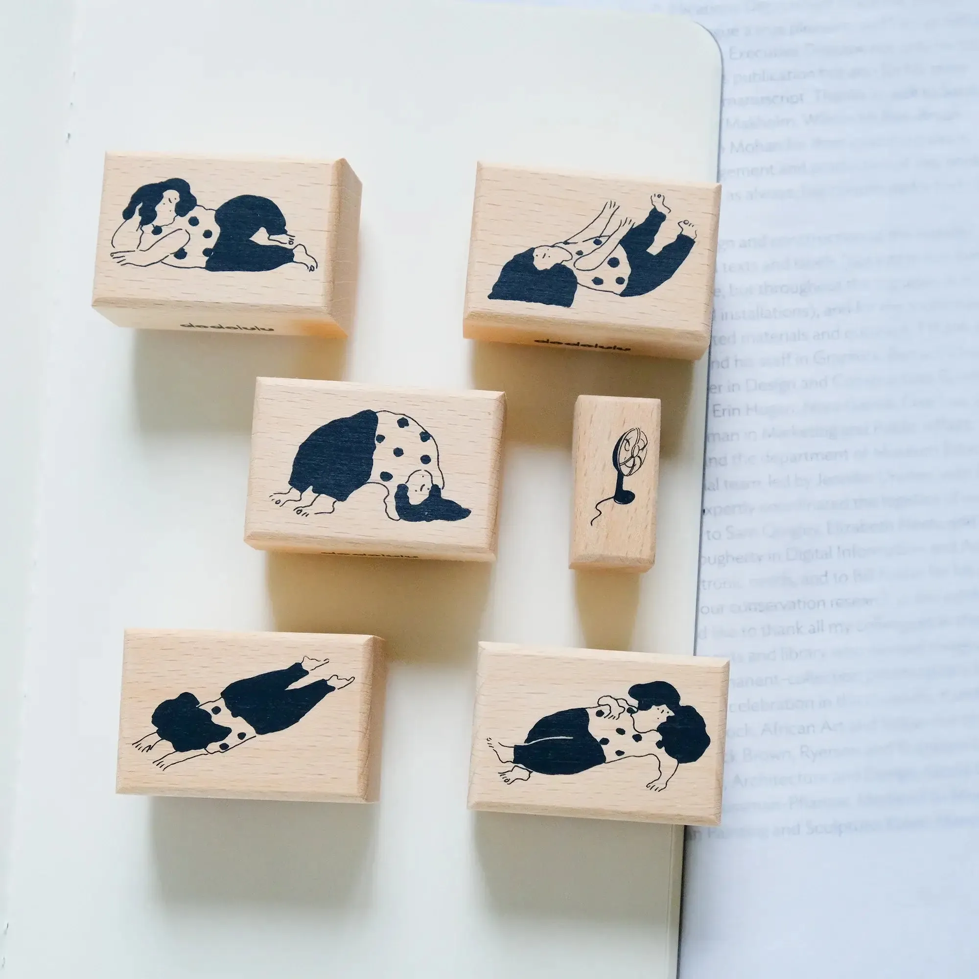 dodolulu Rubber Stamp Set: Do-nothing Girls