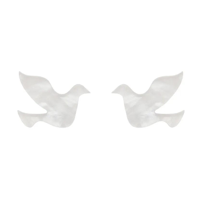 Dove Ripple Resin Stud Earrings - White