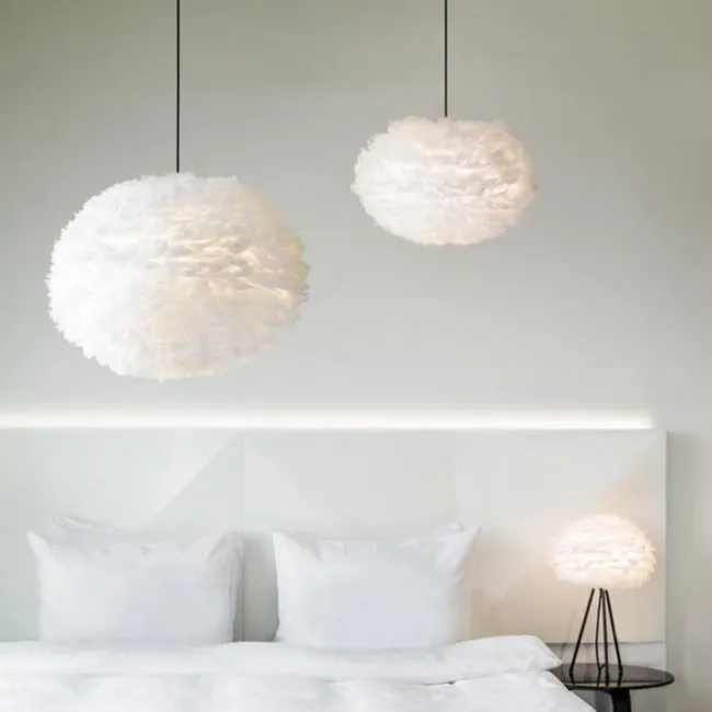 Eos Medium Pendant Light