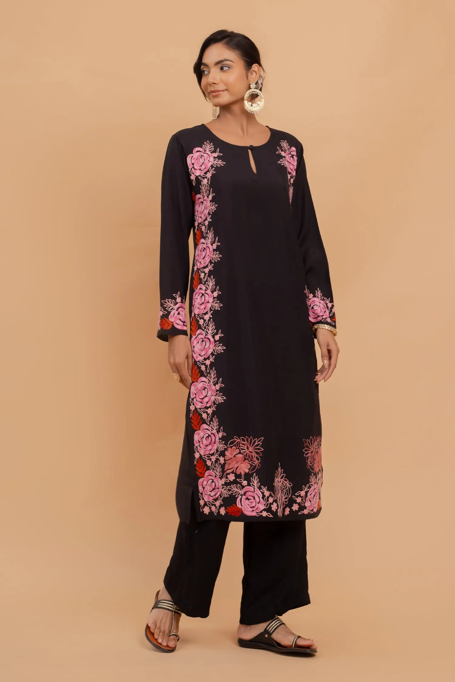 Falak Kashmiri Long Kurta In Black Muslin With Aari