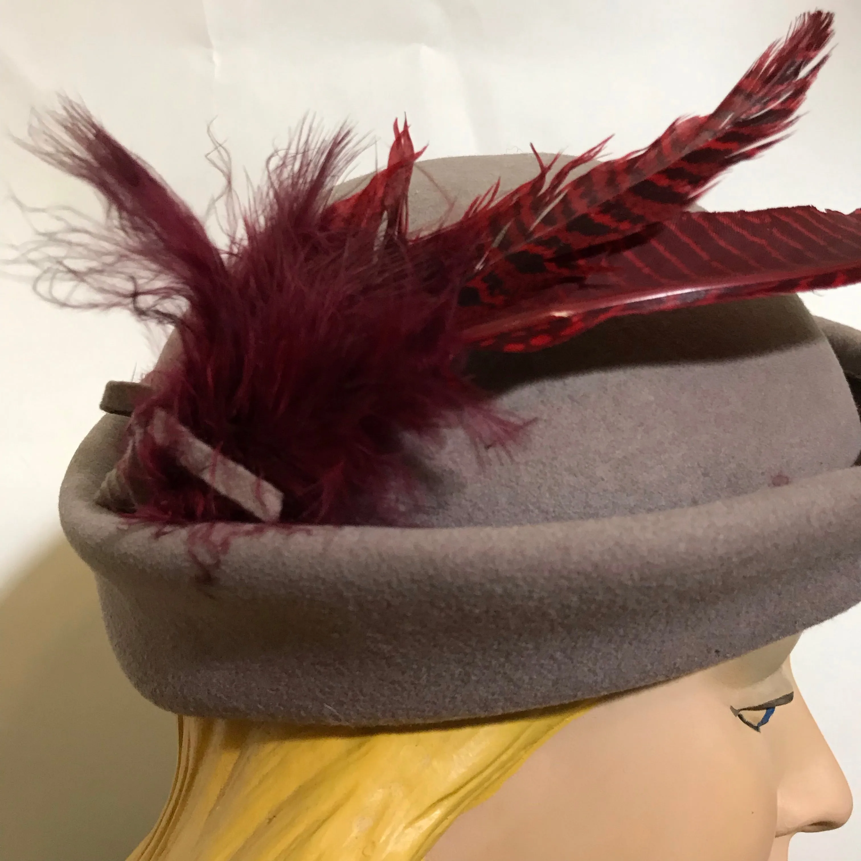 Felted Wool Grey Hat with Vivid Wine Colored Feathers circa 1940s