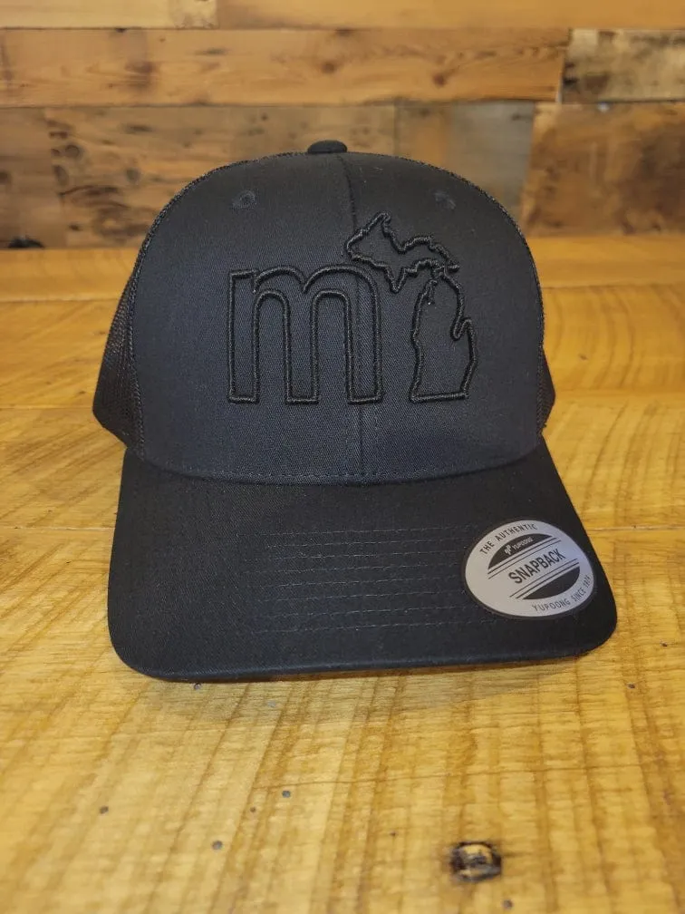 mi Outline Mesh-back Adjustable Cap