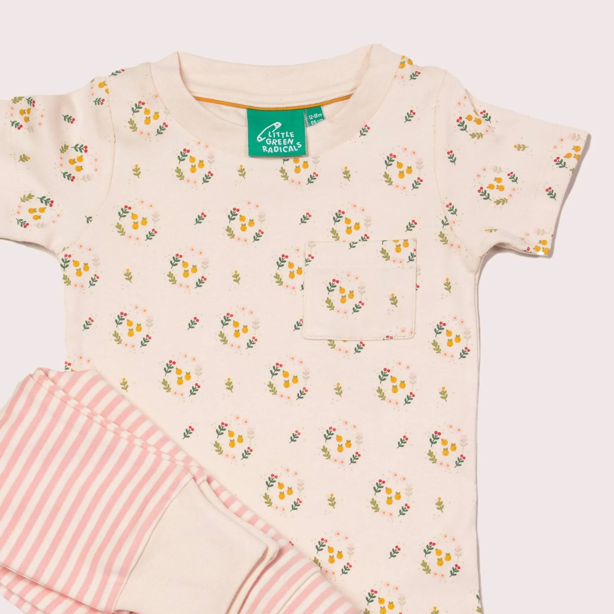 Quince Flowers T-Shirt & Jogger Playset