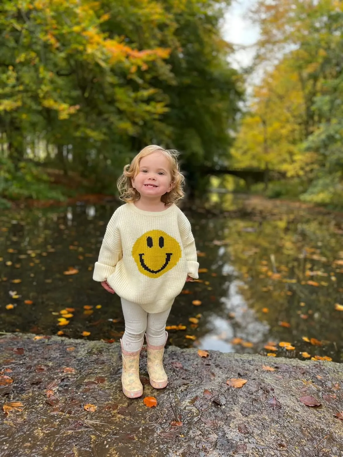 SMILEY FACE JUMPER