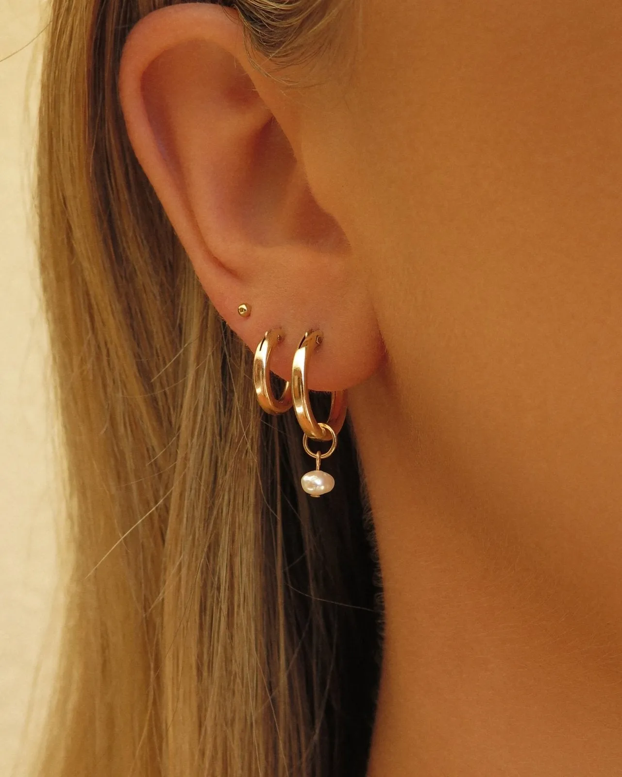 Thick Hoop Earrings - 14k Yellow Gold Fill