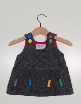 Trapeze Dress in wool with 4 buttons