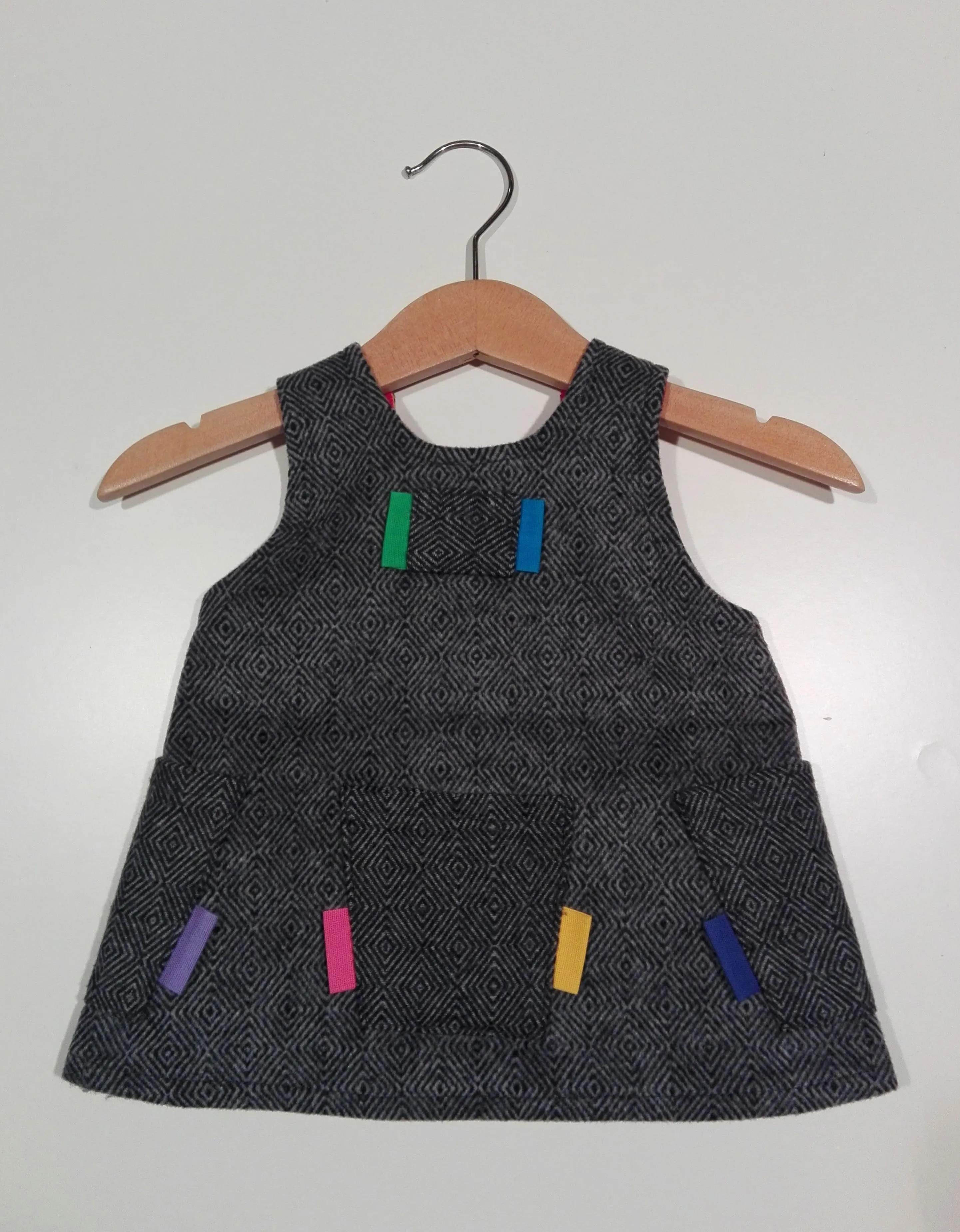 Trapeze Dress in wool with 4 buttons